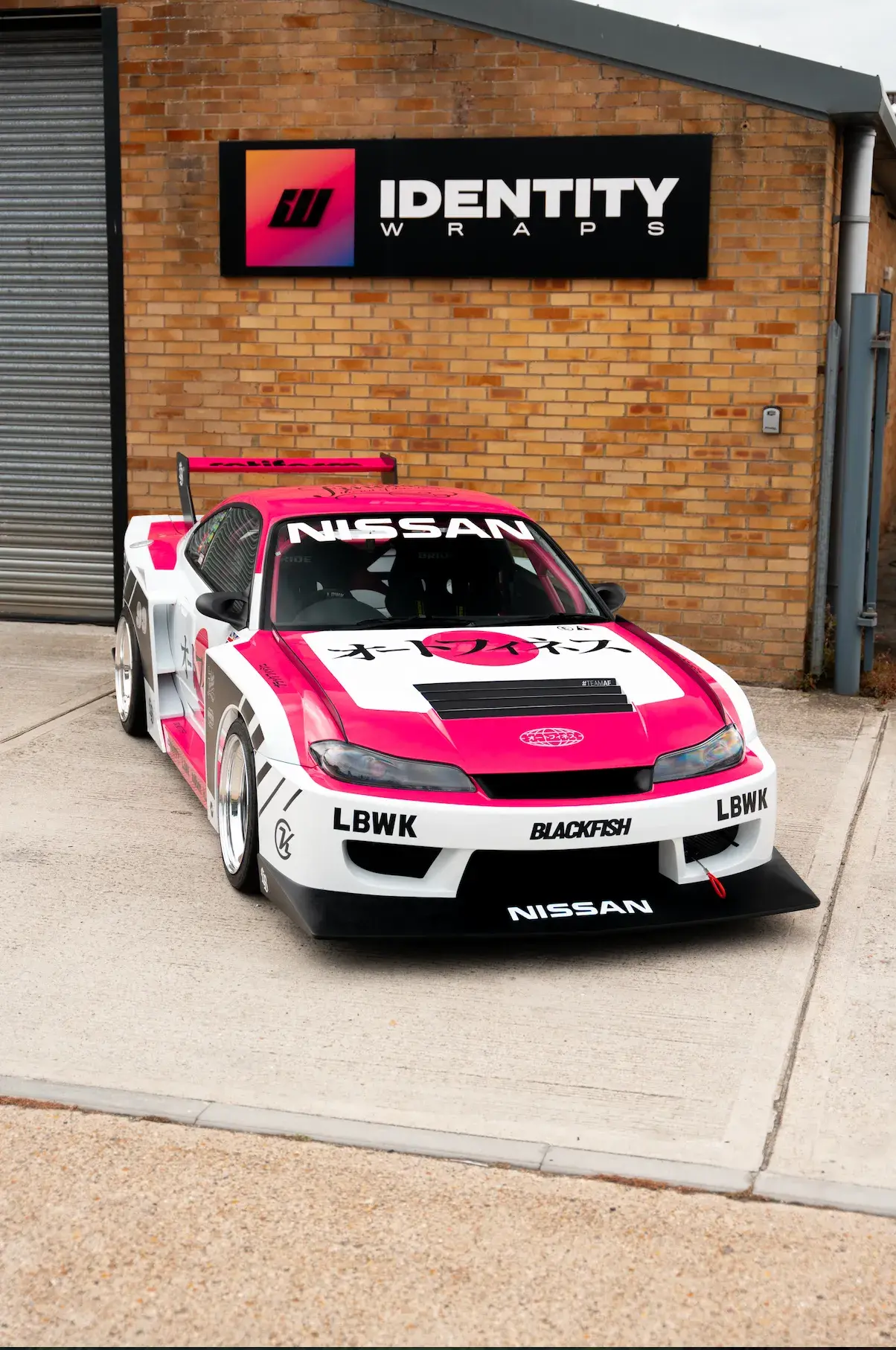 vehicle wrapping