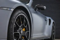 03-porsche-911-turbo-s-side-profile
